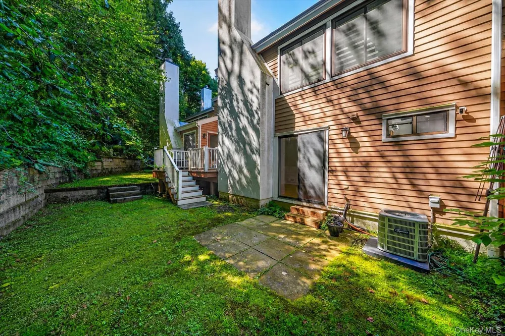 109 Woods End Road Chappaqua, NY 10514