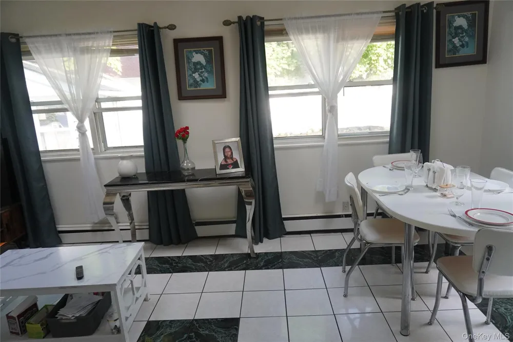 738 Decatur Street Uniondale, NY 11553