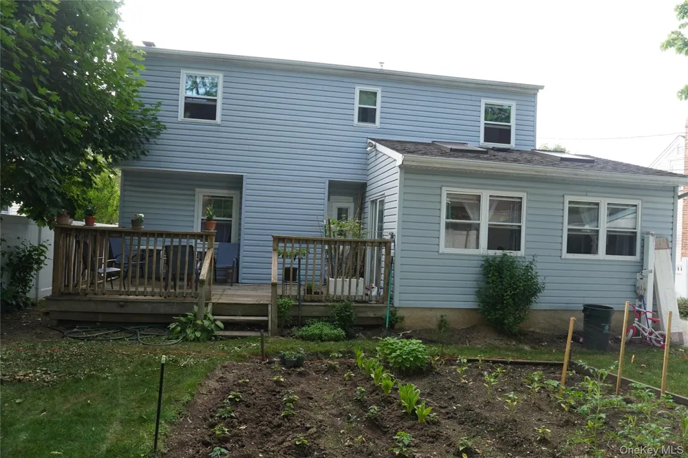 738 Decatur Street Uniondale, NY 11553