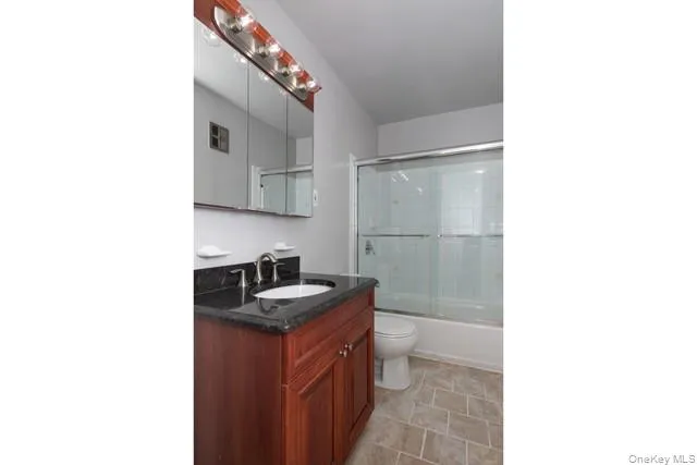 50 Chelsea Court #HS21 Bohemia, NY 11716
