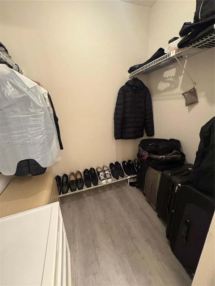16471 Blatt Blvd #203 Weston, FL 33326