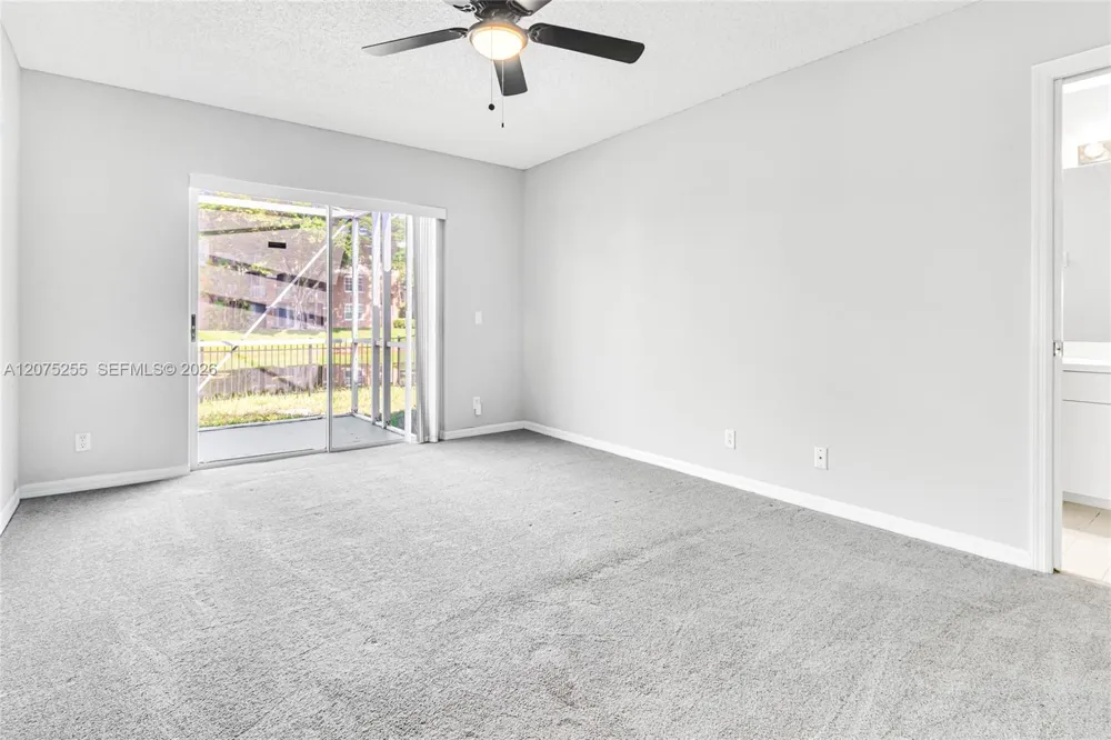 3884 NW 63rd Ter Coral Springs, FL 33067