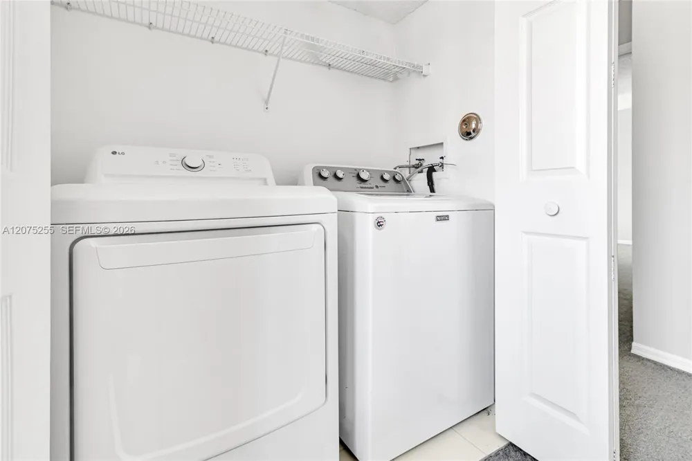 3884 NW 63rd Ter Coral Springs, FL 33067
