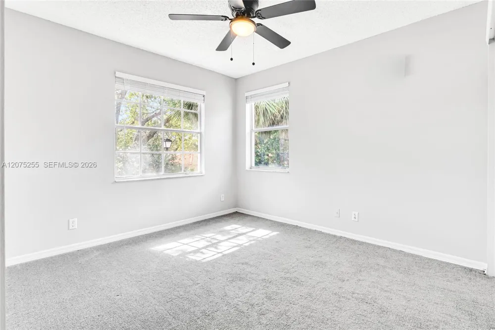 3884 NW 63rd Ter Coral Springs, FL 33067