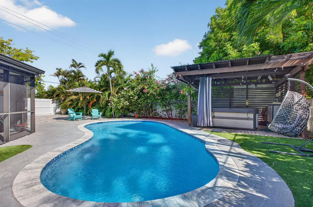 4520 NE 15TH AVENUE Pompano Beach, FL 33064