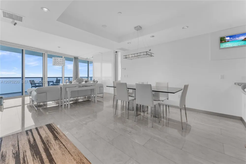 17001 Collins Ave #4102 Sunny Isles Beach, FL 33160
