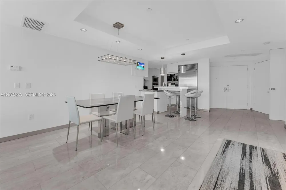 17001 Collins Ave #4102 Sunny Isles Beach, FL 33160