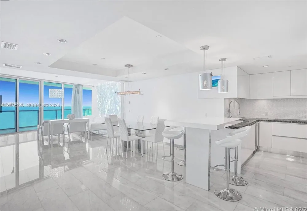 17001 Collins Ave #4102 Sunny Isles Beach, FL 33160