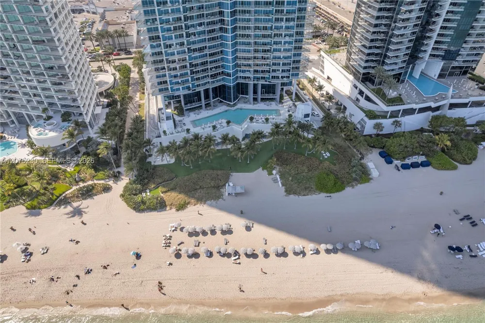 17001 Collins Ave #4102 Sunny Isles Beach, FL 33160