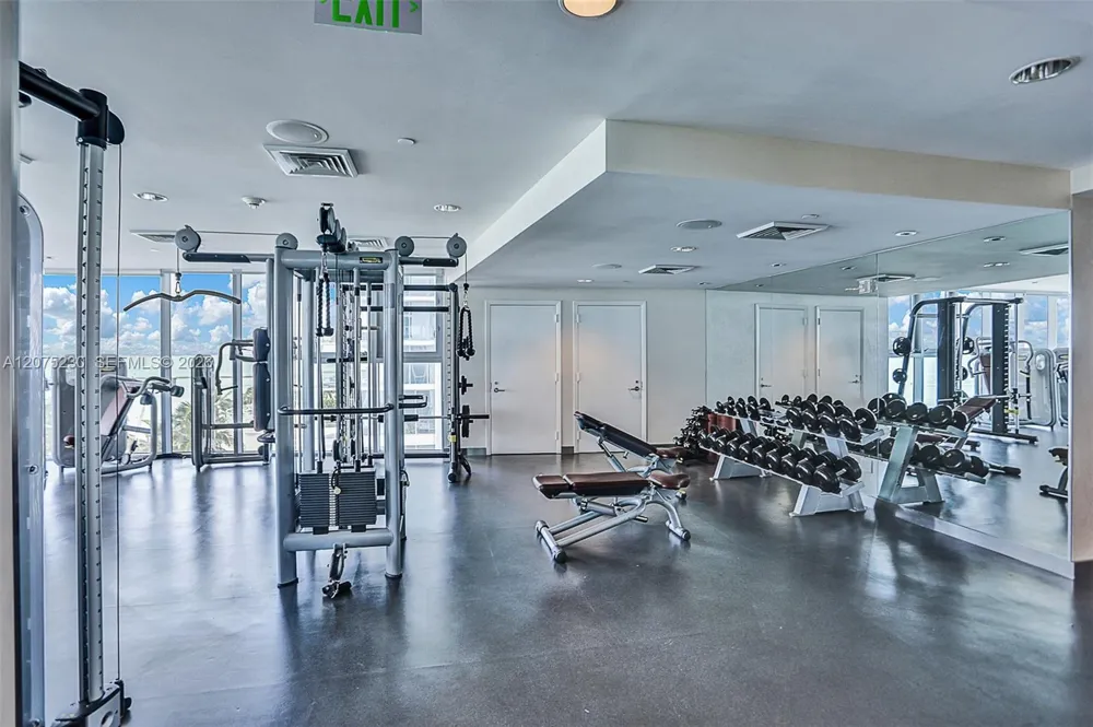 17001 Collins Ave #4102 Sunny Isles Beach, FL 33160