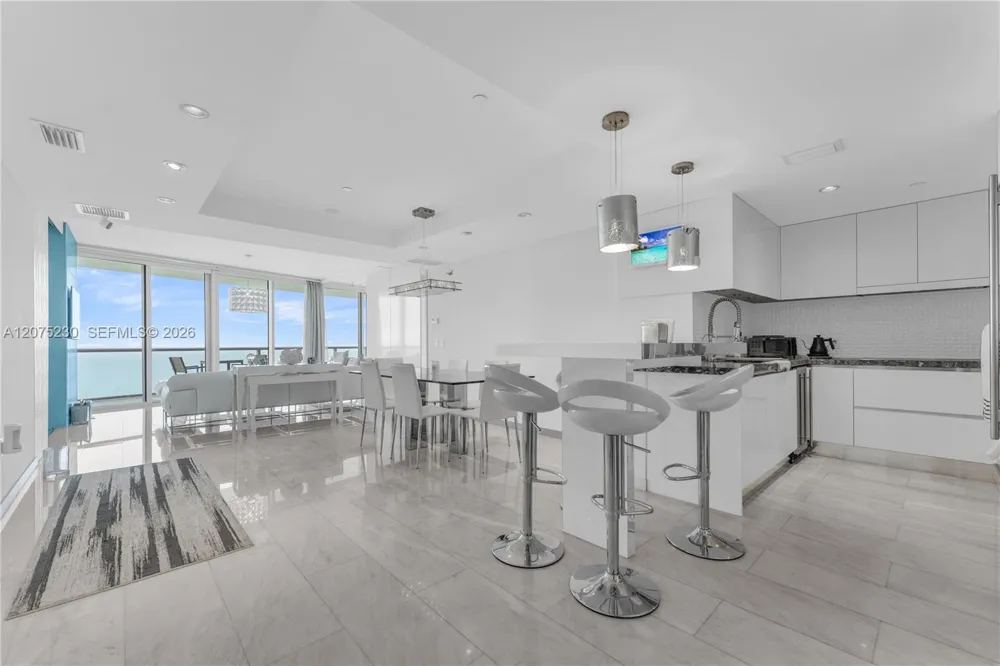 17001 Collins Ave #4102 Sunny Isles Beach, FL 33160
