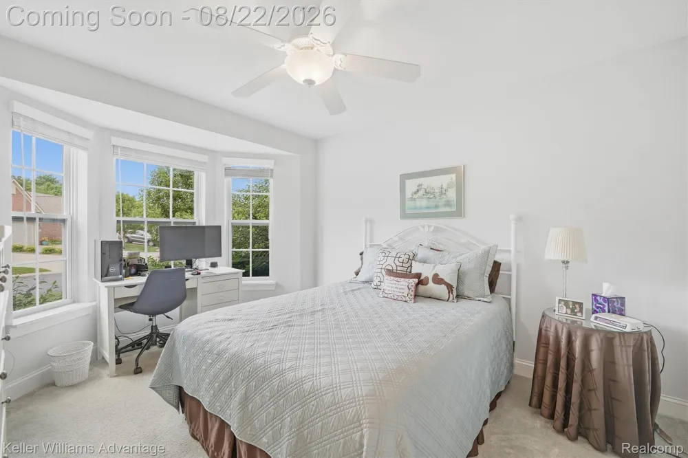 1917 Egret Pointe Genoa Township, MI 48843