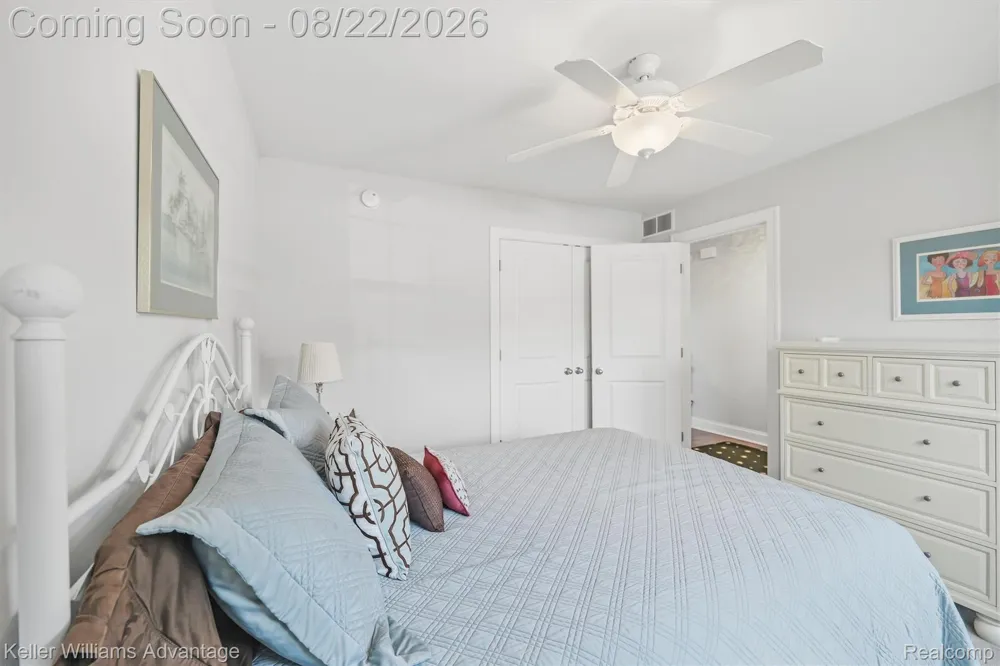 1917 Egret Pointe Genoa Township, MI 48843