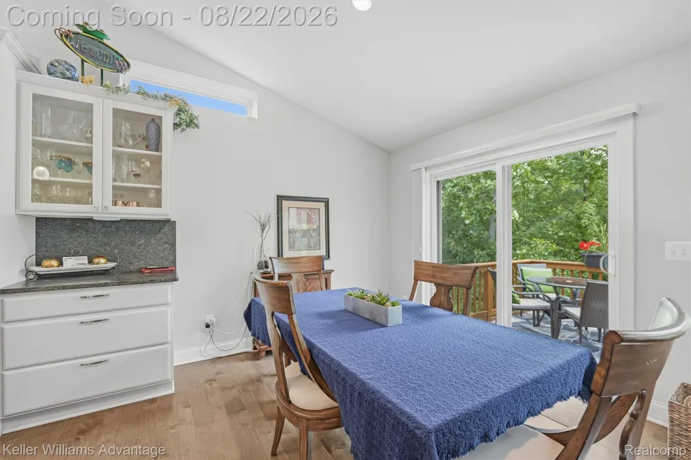 1917 Egret Pointe Genoa Township, MI 48843