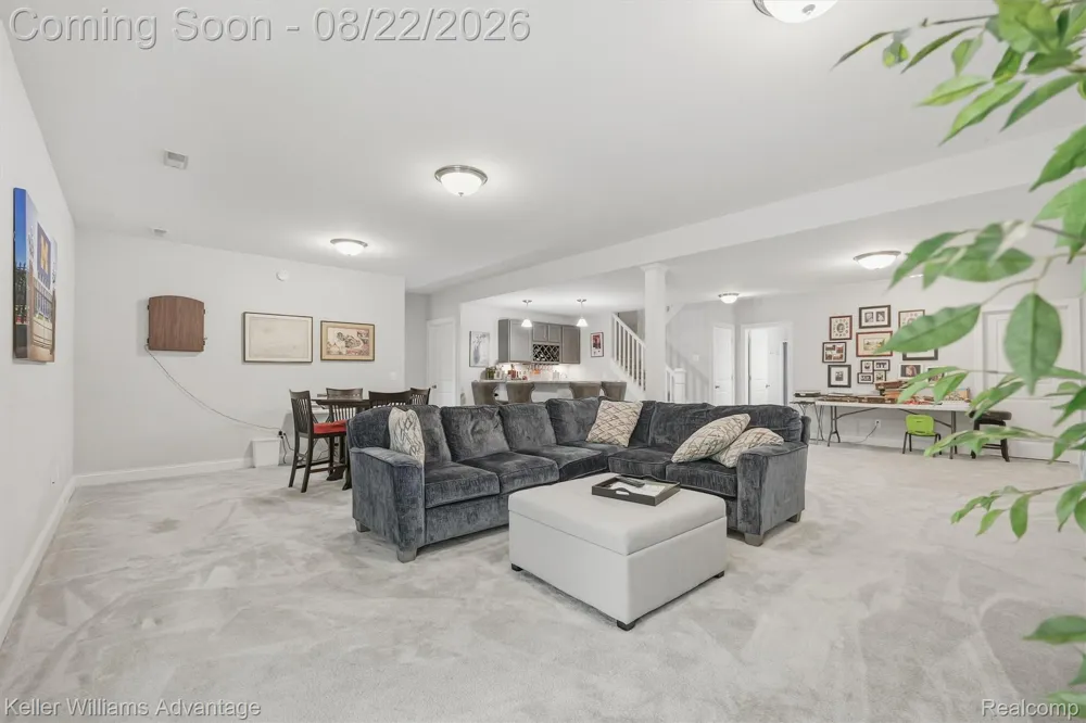 1917 Egret Pointe Genoa Township, MI 48843
