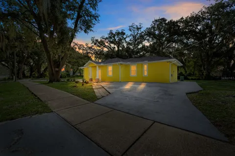 9609 TAKOMAH TRAIL