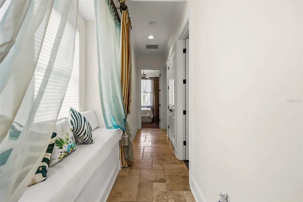 12417 MONTALCINO CIRCLE Windermere, FL 34786