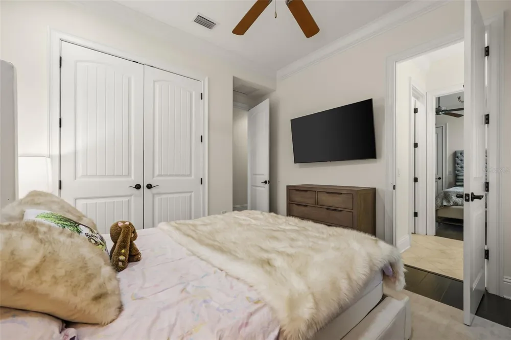 12417 MONTALCINO CIRCLE Windermere, FL 34786