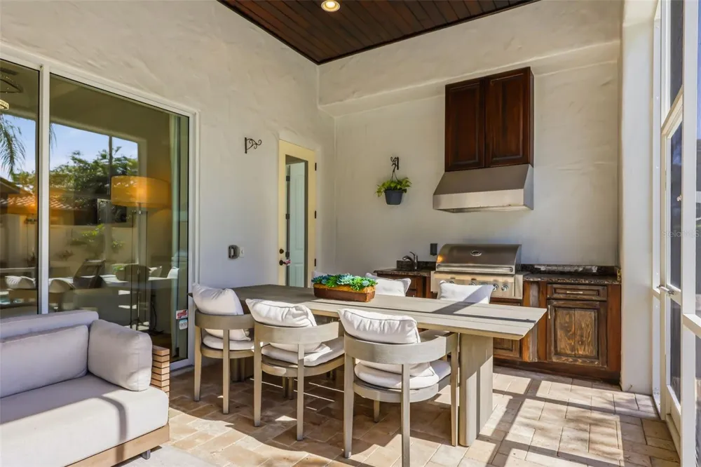 12417 MONTALCINO CIRCLE Windermere, FL 34786