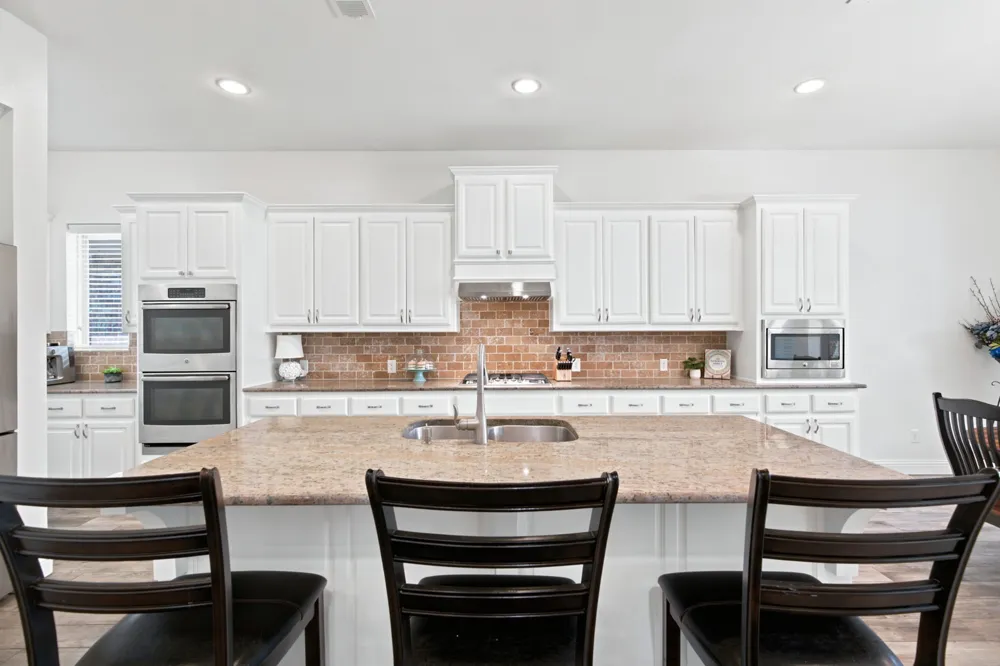 1421 8th Street Argyle, TX 76226