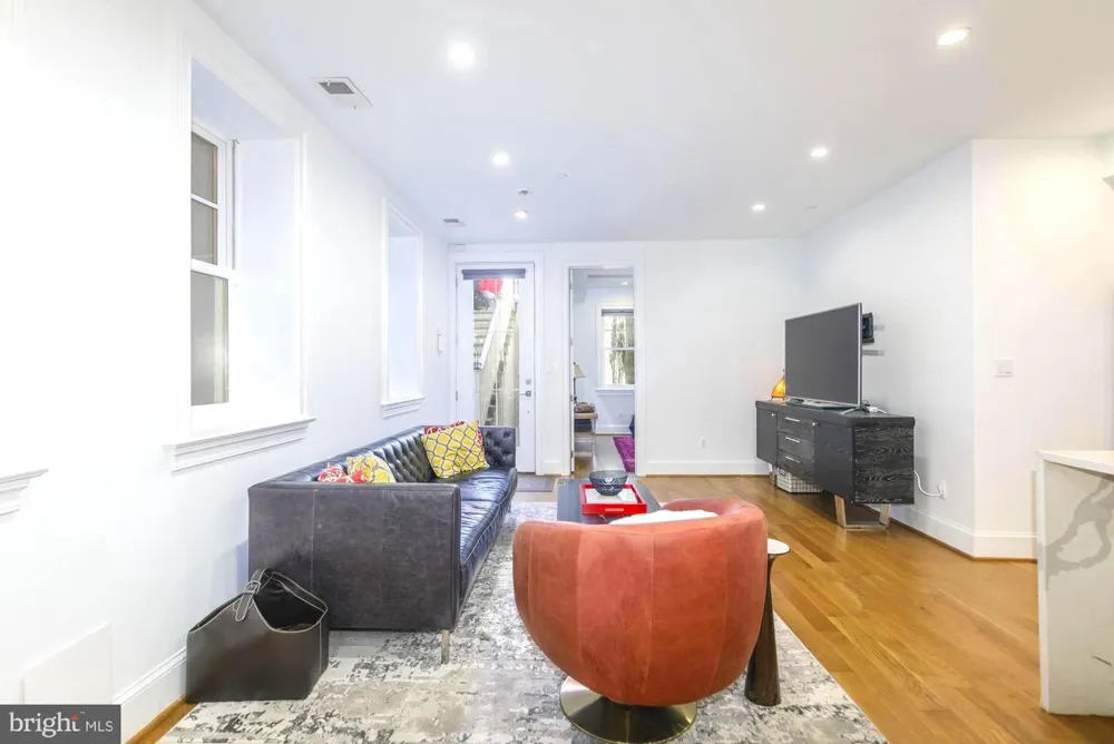 1867 PARK ROAD NW #1 Washington, DC 20010