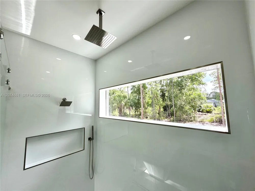 2514 56th Ave NE Naples, FL 34120