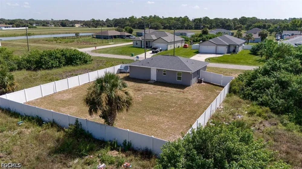 Pebble Lane Labelle, FL 33935