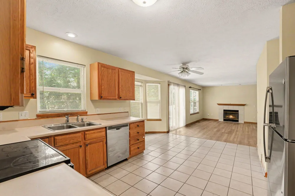 2124 Quail Run Drive Kalamazoo, MI 49009