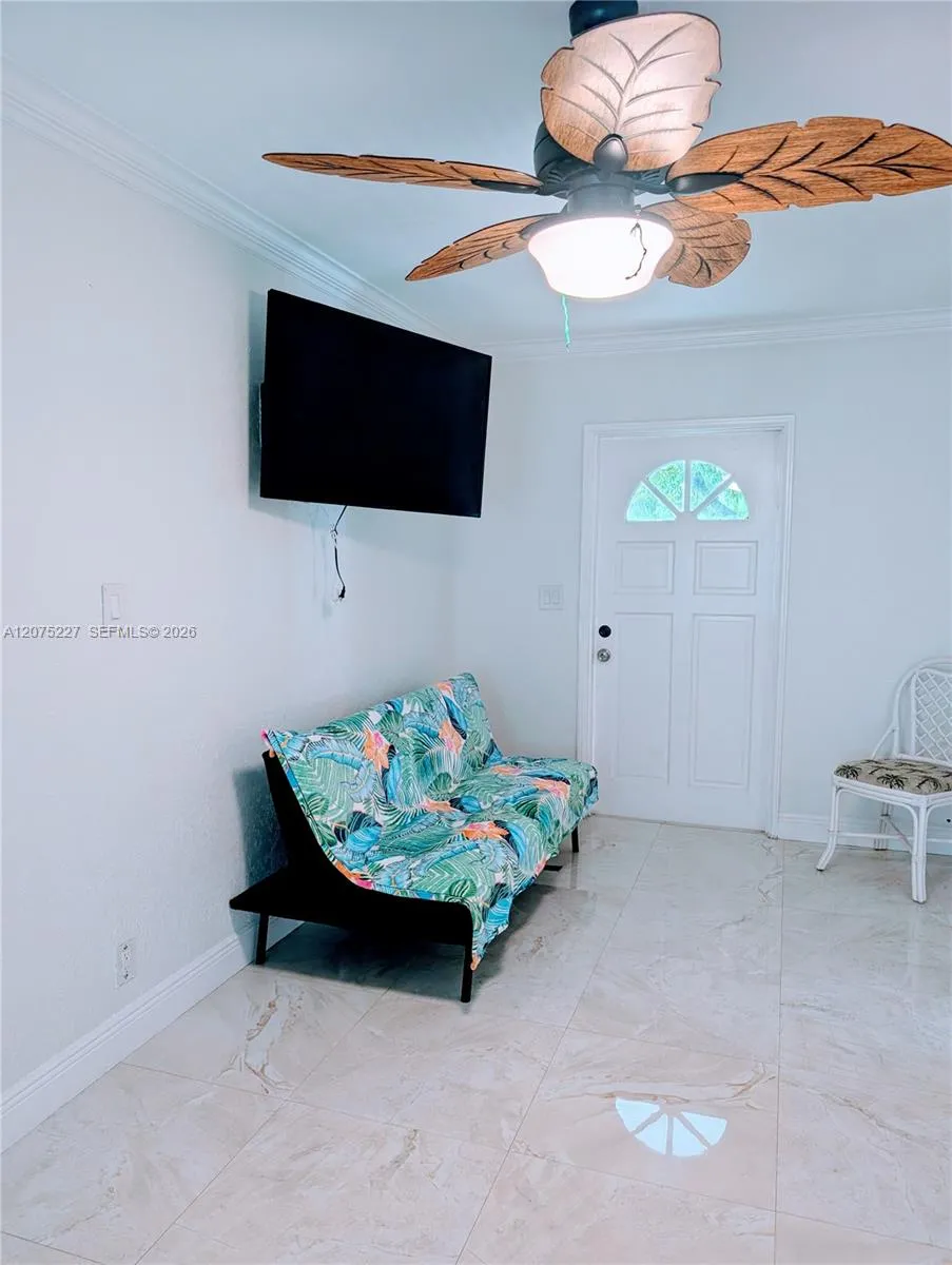 3221 NE 7th St #2 Pompano Beach, FL 33062