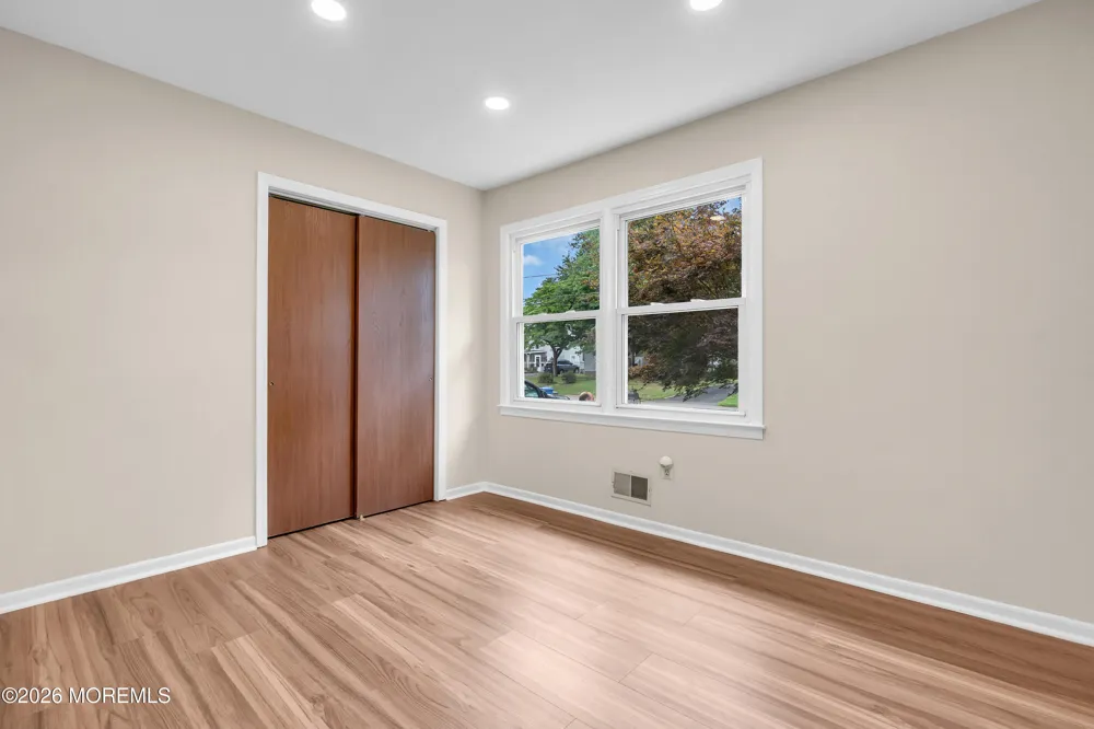 14 Dayton Avenue Middlesex, NJ 08846