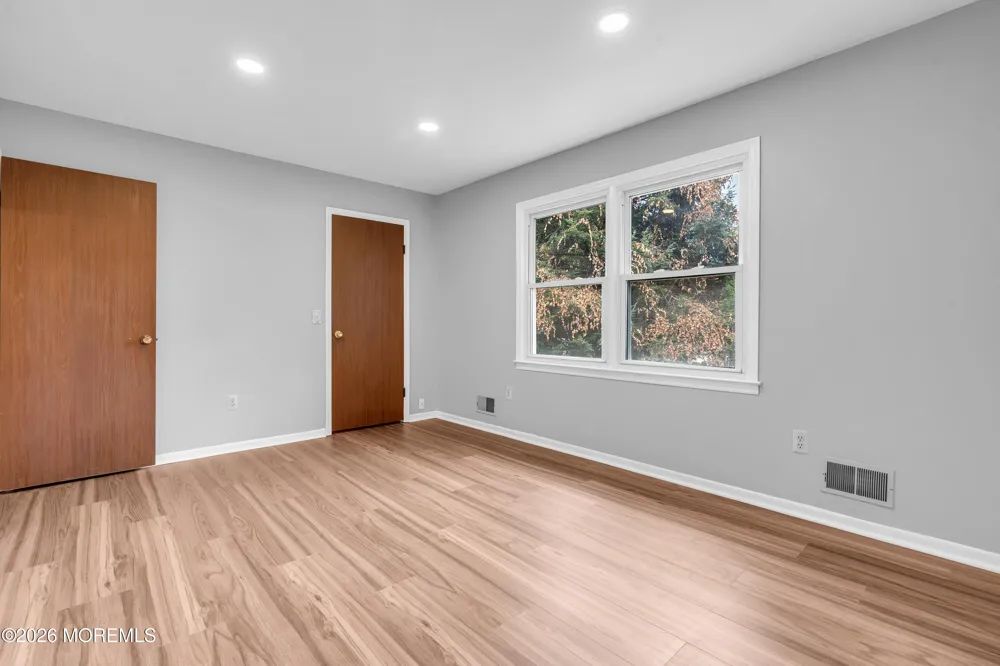 14 Dayton Avenue Middlesex, NJ 08846