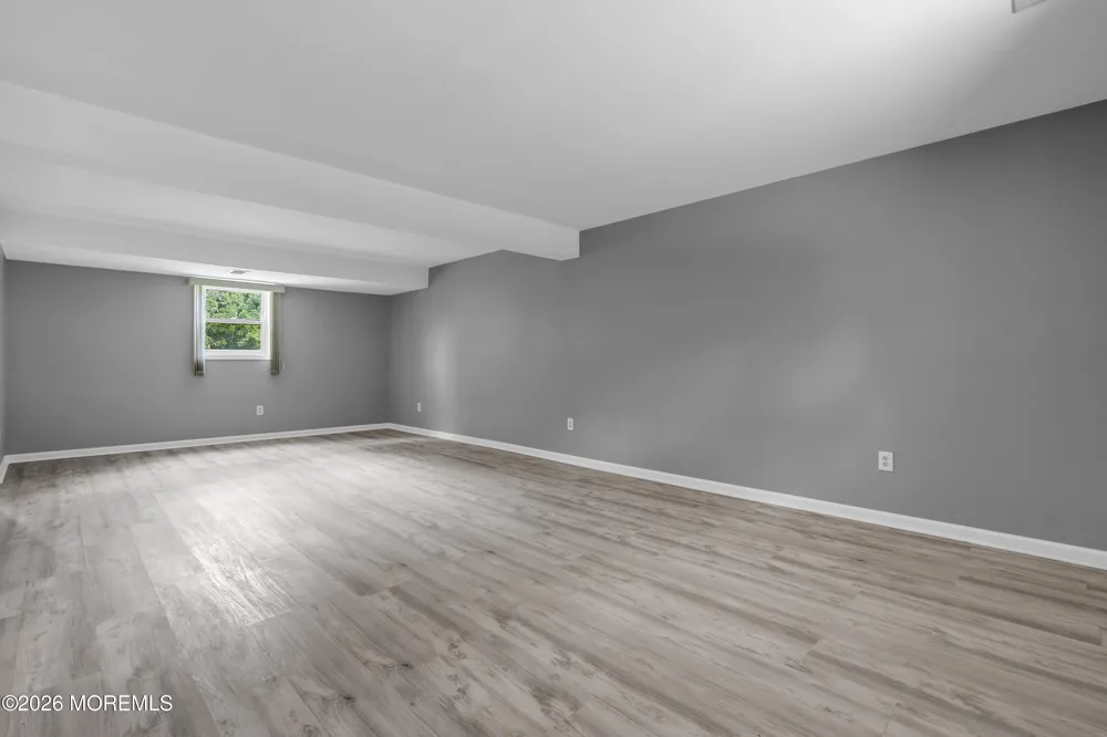14 Dayton Avenue Middlesex, NJ 08846