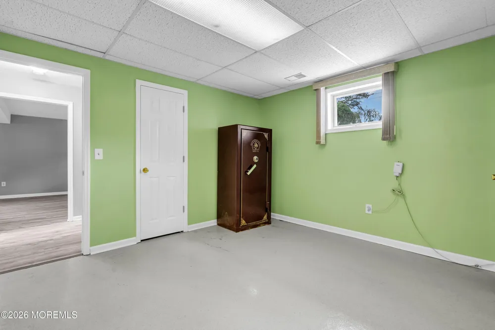 14 Dayton Avenue Middlesex, NJ 08846