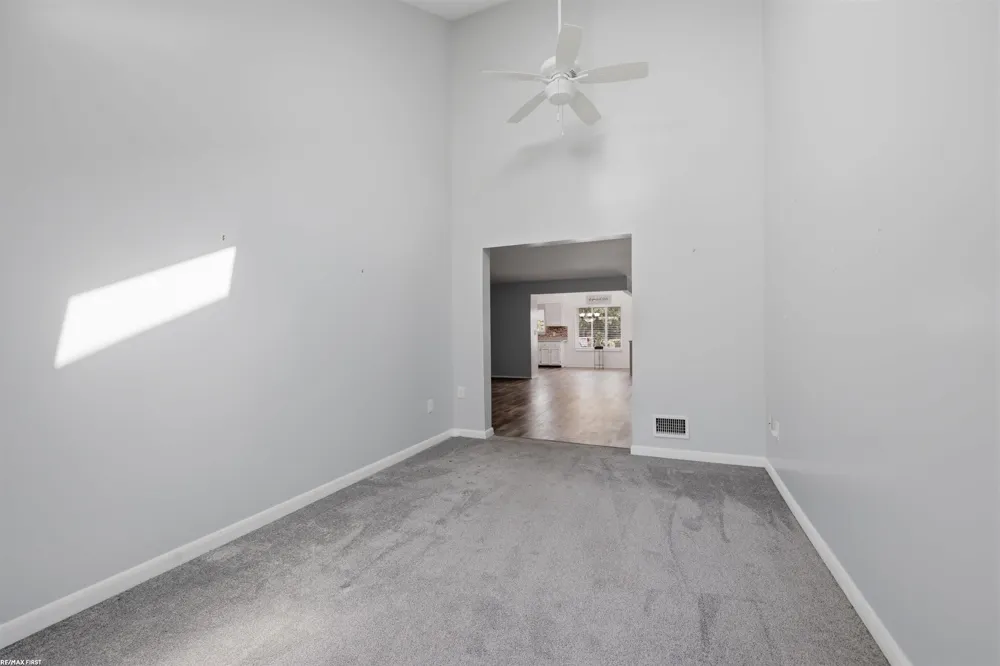 38551 Palm Meadow Drive Clinton Charter Township, MI 48036