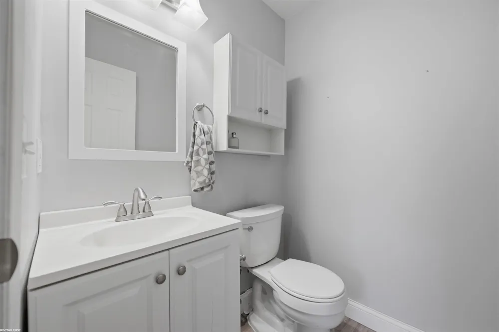 38551 Palm Meadow Drive Clinton Charter Township, MI 48036