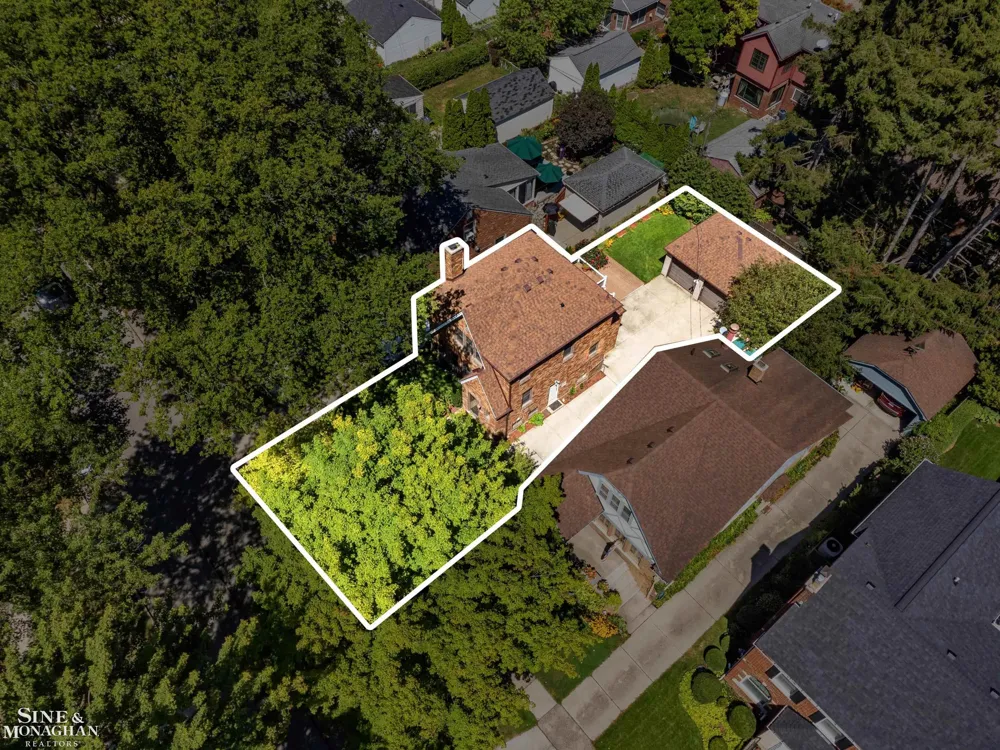 428 Cloverly Road Grosse Pointe Farms City, MI 48236