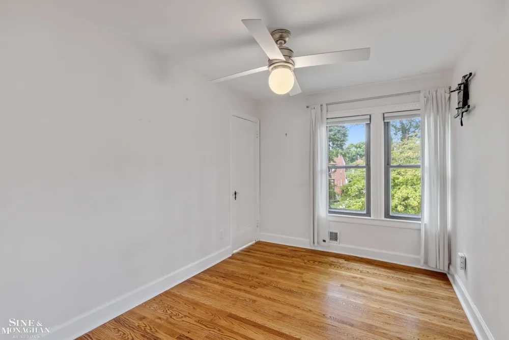 428 Cloverly Road Grosse Pointe Farms City, MI 48236