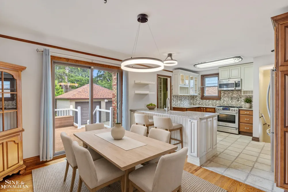 428 Cloverly Road Grosse Pointe Farms City, MI 48236