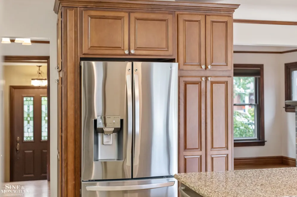 428 Cloverly Road Grosse Pointe Farms City, MI 48236