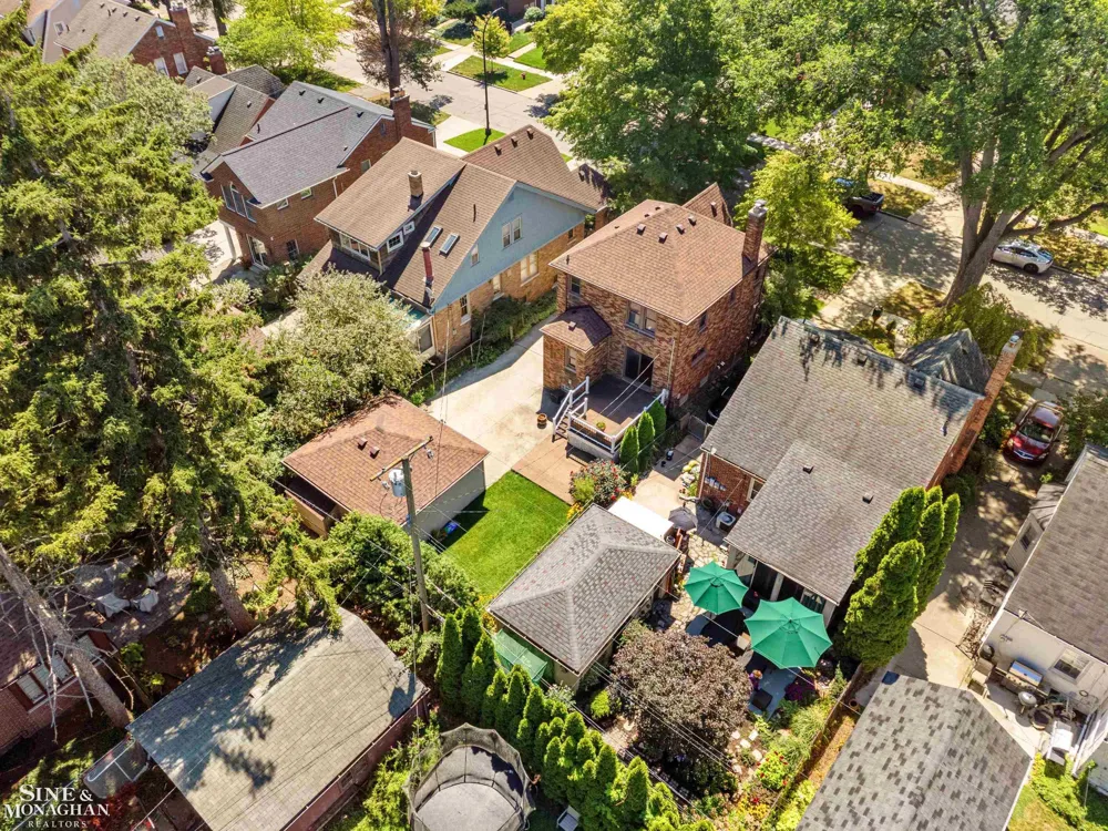 428 Cloverly Road Grosse Pointe Farms City, MI 48236