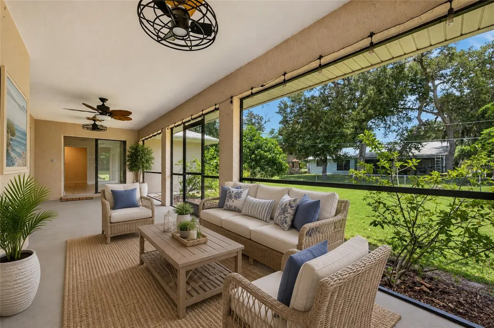 2058 LAKE VIEW BOULEVARD Port Charlotte, FL 33948