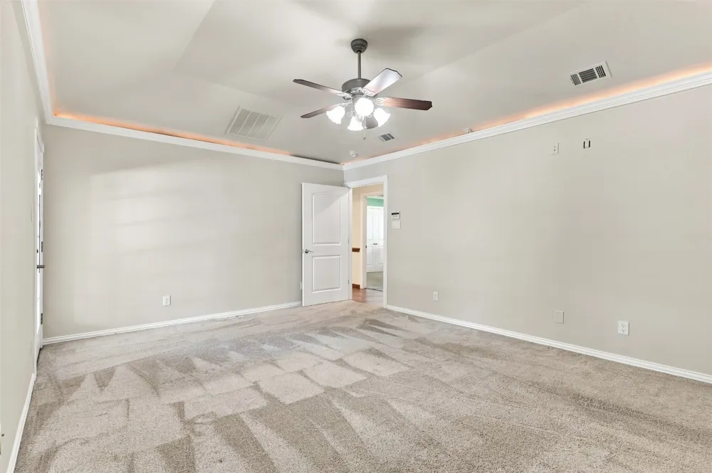 1550 Oak Creek Drive Lewisville, TX 75077