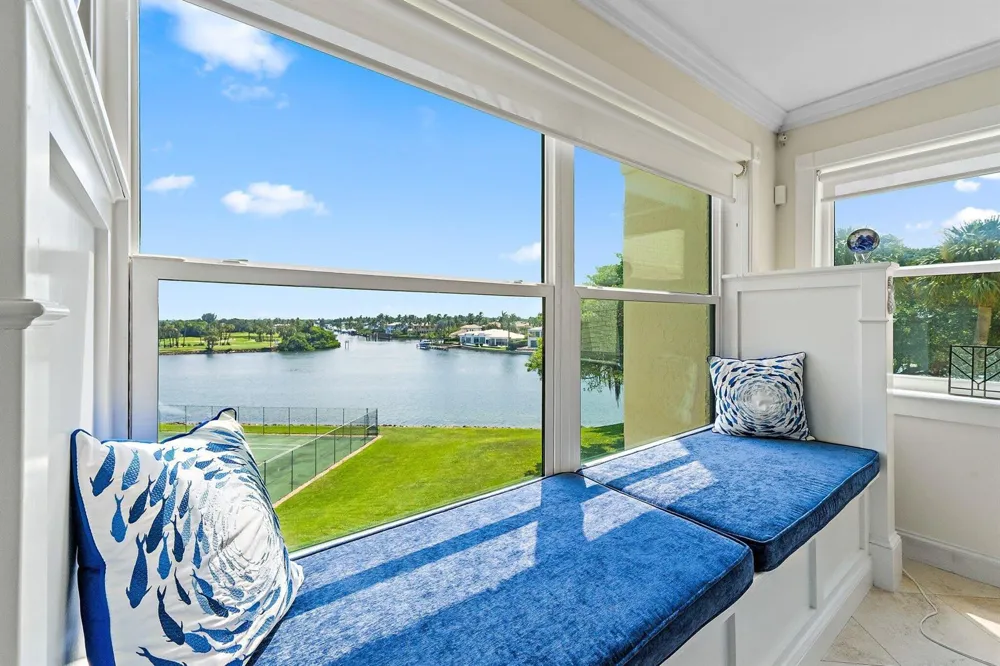 374 Golfview Road #405 North Palm Beach, FL 33408