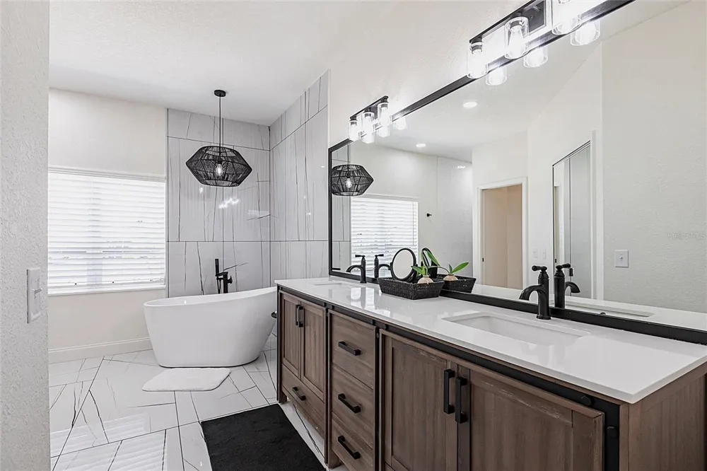 1711 BOCA RATON COURT Punta Gorda, FL 33950