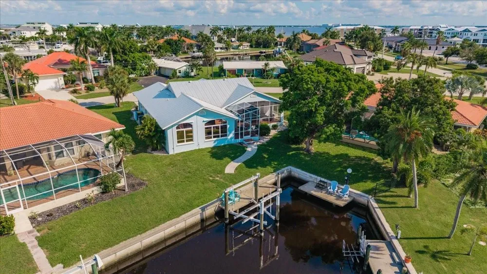 1711 BOCA RATON COURT Punta Gorda, FL 33950