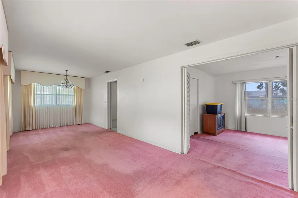 601 AVENUE U NE Winter Haven, FL 33881