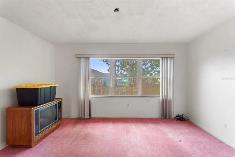 601 AVENUE U NE Winter Haven, FL 33881