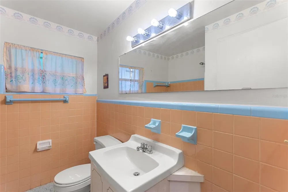 601 AVENUE U NE Winter Haven, FL 33881