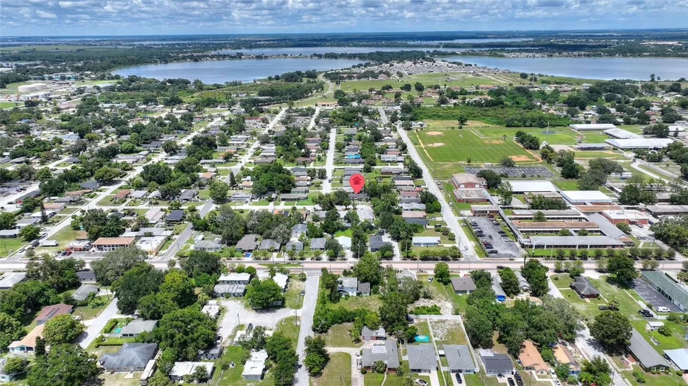 601 AVENUE U NE Winter Haven, FL 33881