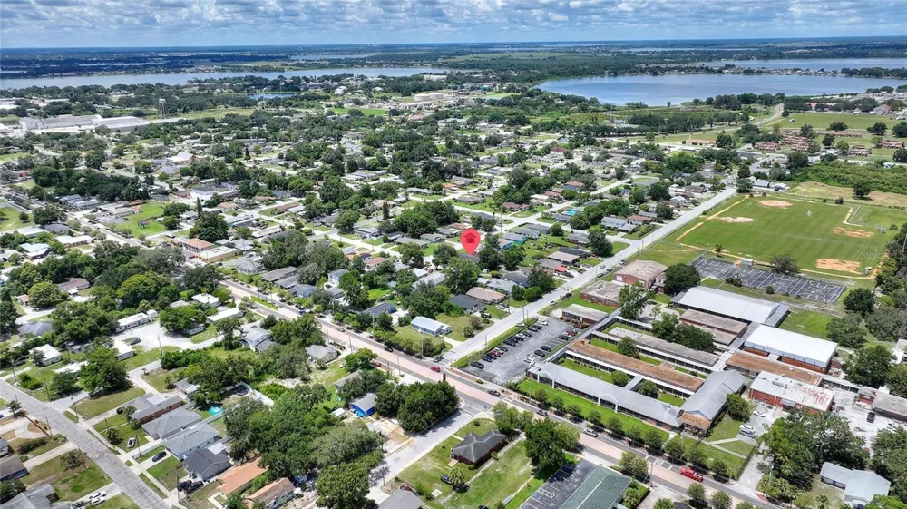 601 AVENUE U NE Winter Haven, FL 33881